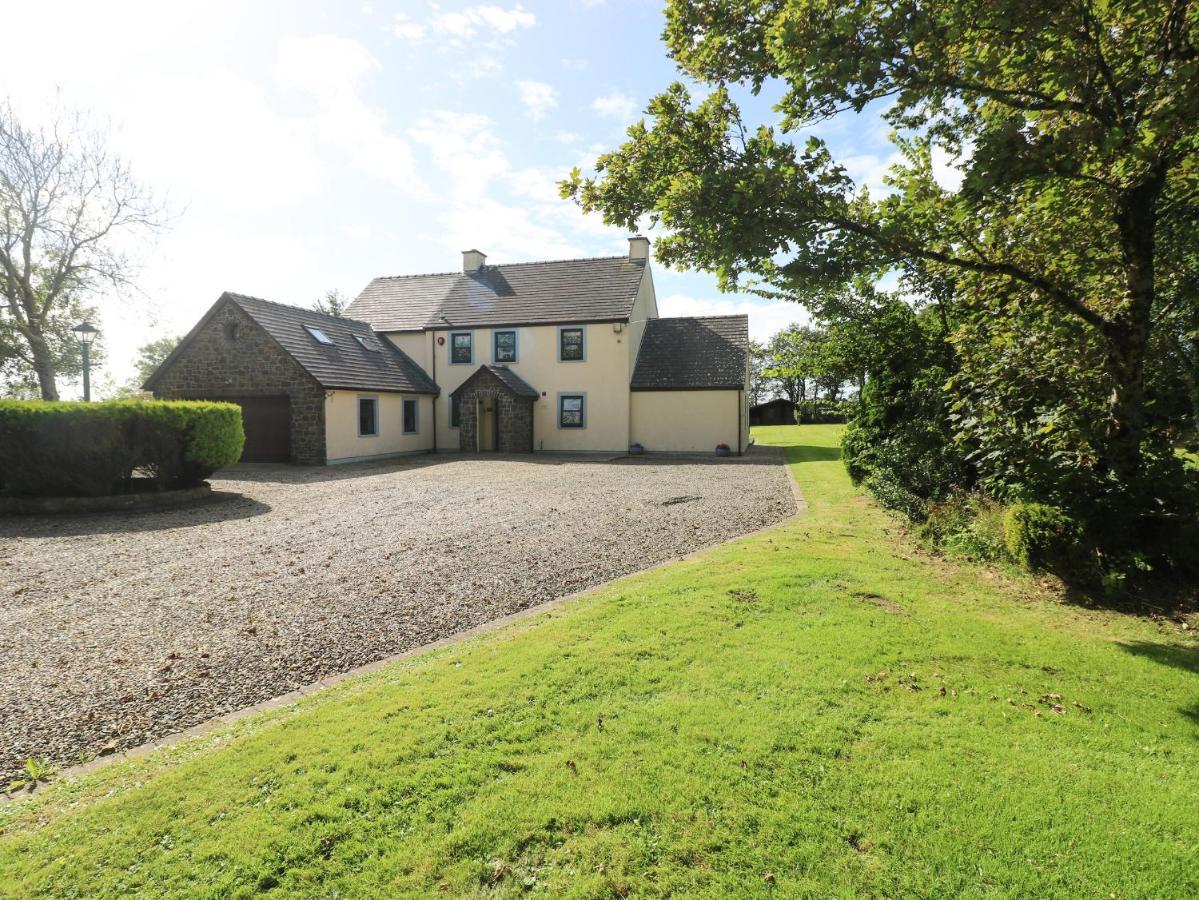 Mountain Farm Villa Haverfordwest Exterior photo